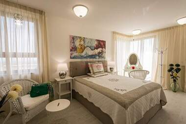 Închiriere - Apartament în Simeonovo,  Sofia