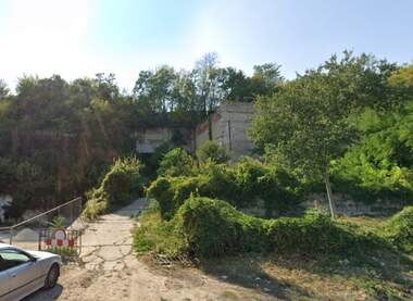 For sale - Warehouse/Repair shop/Storage Unit/Storage in Promishlena zona - Zapad,  Ruse