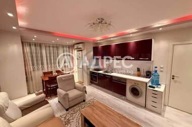 Продажба - Апартамент в Център,  Пловдив