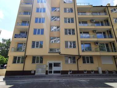 Продажба - Апартамент в Алеи Възраждане,  Русе