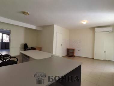 Kira - Ofis/Dükkan/Güzellik salonu/Diş ofisi olarak Center,  Ruse