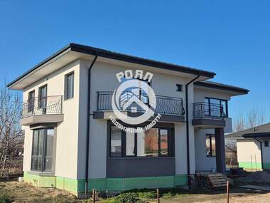 For sale - House in Zlatitrap,  Plovdiv