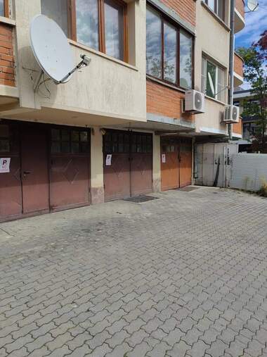 Продажба - Апартамент в Банкя,  София