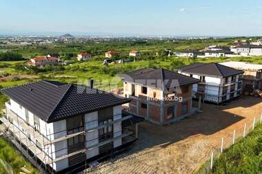 For sale - House in Markovo,  Plovdiv