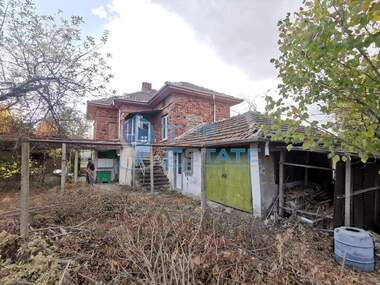 Продажба - Къща в Джулюница,  Велико Търново