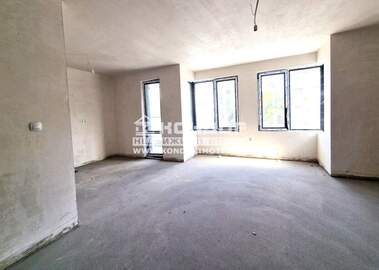 Vânzare - Apartament în Kărșiaka,  Plovdiv