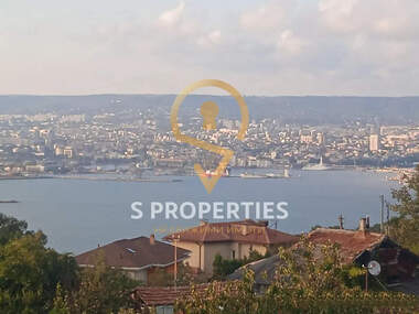 For sale - House in Zelenika,  Varna