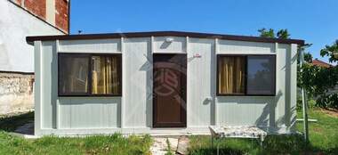 Продажба - Къща в Индустриална зона-Юг,  Пловдив