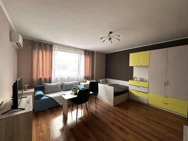 Vânzare - Apartament în Idealen țentăr,  Pazardjik