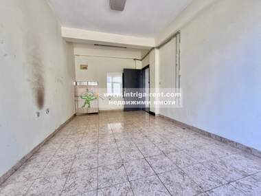 For rent - Store/Office/Storage/Beauty saloon/Venue/Dental office in Drujba 1,  Haskovo