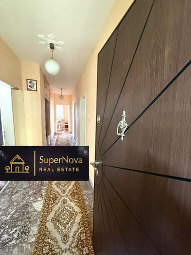 For sale - Floor of a house in Kamenni,  Haskovo