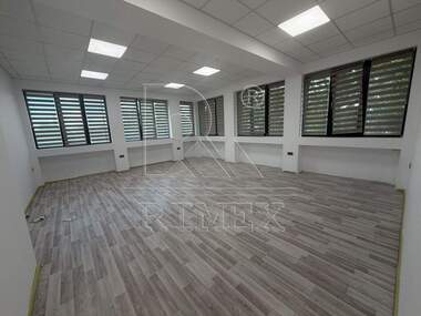 For rent - Office in Vastanicheski,  Plovdiv