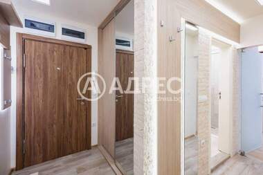 Închiriere - Apartament în Center,  Varna