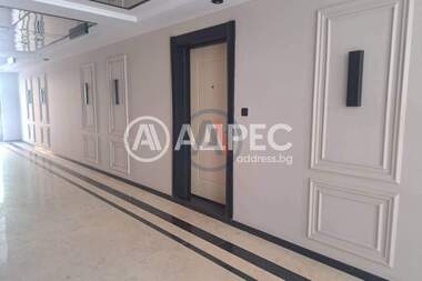 Vânzare - Apartament în Ostromila,  Plovdiv