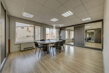 For sale - Entire building in Orlandovci,  Sofia