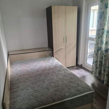 Închiriere - Apartament în Izgrev,  Plovdiv