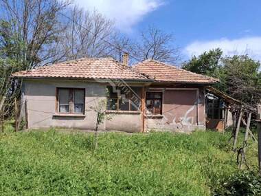 For sale - House in Strelets,  Veliko Tyrnovo