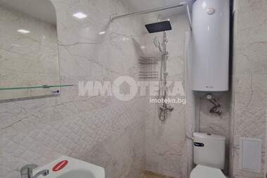 Продажба - Апартамент в Младост 1,  Варна