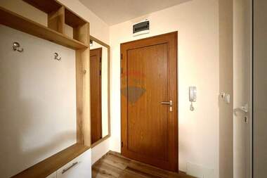 For sale - Apartment in Centеr,  Veliko Tarnovo