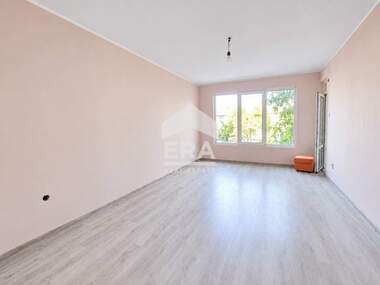 For sale - Apartment in Drujba 1,  Haskovo