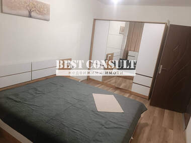 Închiriere - Apartament în Hășove,  Ruse