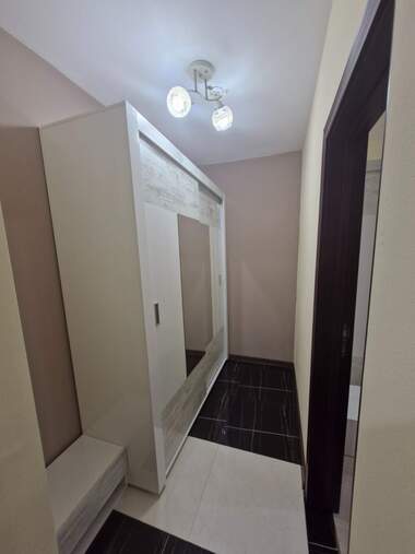Închiriere - Apartament în Lazur,  Burgas