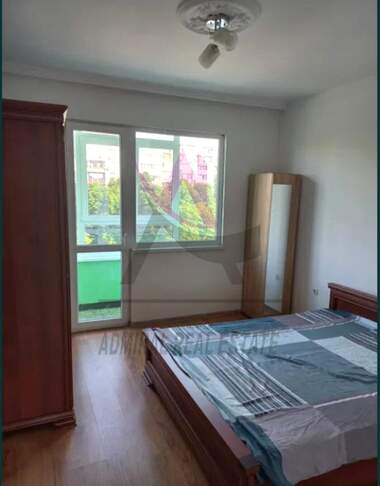 Închiriere - Apartament în Ceaîka,  Varna