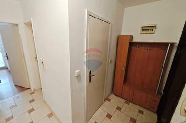 Продажа - Квартира в Широк център,  Русе