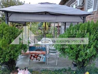 Продажба - Етаж от къща в Пещера,  Пазарджик