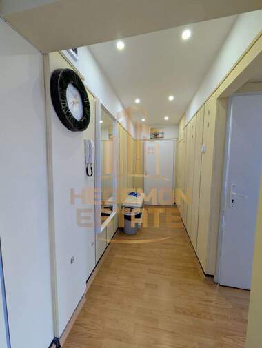 For sale - Apartment in Cveten kvartal,  Varna