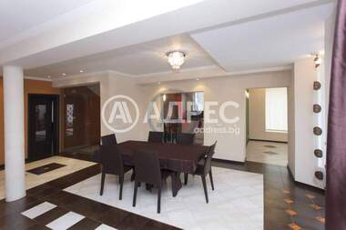 For sale - House in Bankia,  Sofia
