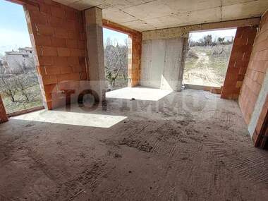 Vânzare - Apartament în Levski,  Varna