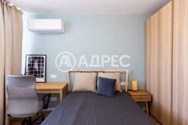 Închiriere - Apartament în Center,  Sofia