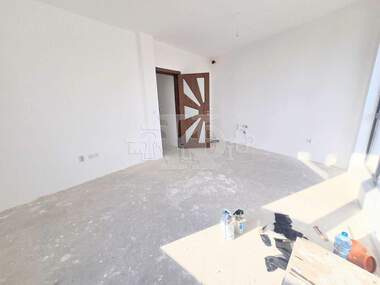 Vânzare - Apartament în Vinița,  Varna
