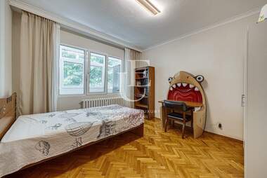 Продажба - Апартамент в Стрелбище,  София