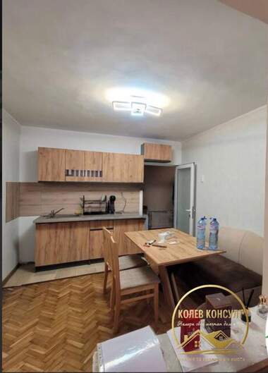 Продажба - Апартамент в Димитровград,  Хасково