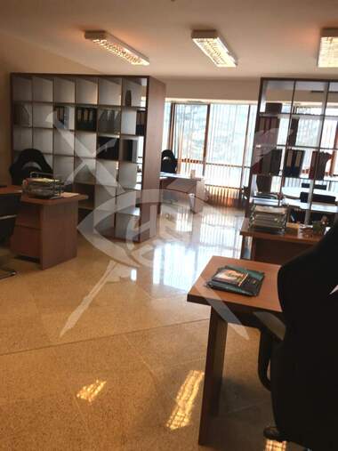 Satış - Ofis/Dükkan/Depo/Güzellik salonu/Yer/Diş ofisi olarak Dianabad,  Sofia