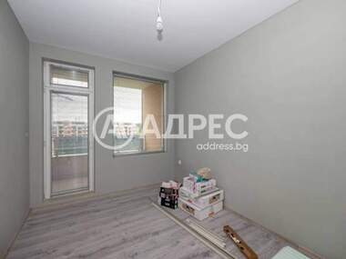 Vânzare - Apartament în Hristo Smirnenski,  Plovdiv