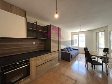For rent - Apartment in Bazar Levski,  Varna