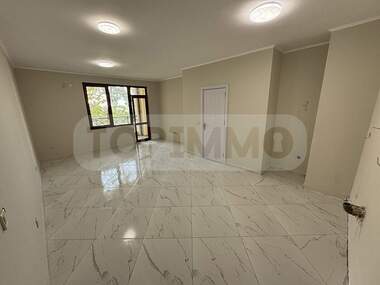 Satış - Apartman olarak Balçik,  Dobriç