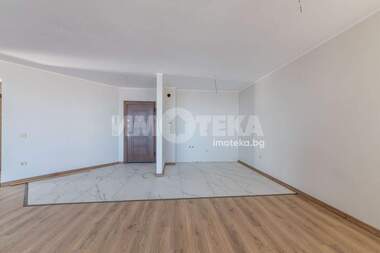 Продажба - Апартамент във Виница,  Варна