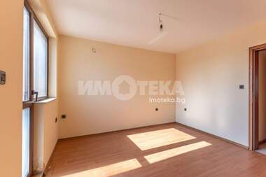 Продажба - Апартамент в Окръжна болница - Генерали,  Варна