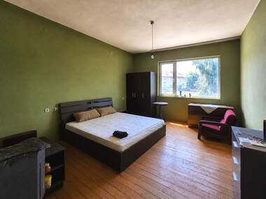 Verkauf - Etage von Haus in Drujba 1,  Ruse