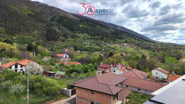 Satış - Karlovo View - Gayrimenkul ile bina olarak Karlovo,  Plovdiv