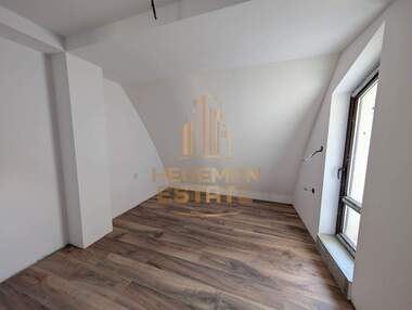 Vânzare - Apartament în Vinița,  Varna