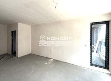 Vânzare - Apartament în Hristo Smirnenski,  Plovdiv