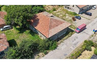 Продажа - Здание в Семерџиево,  Русе