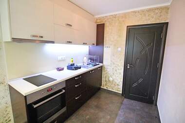 Miete - Wohnung in Lazur,  Burgas