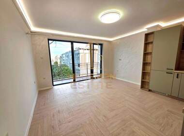 Vânzare - Apartament în Avtogara,  Varna