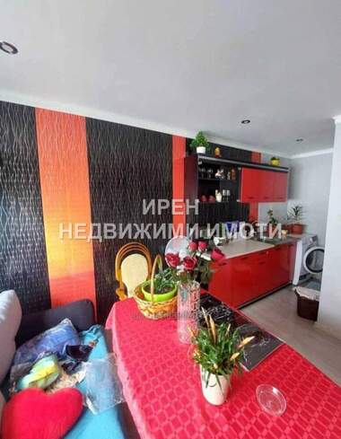 Verkauf - Wohnung in Zentar,  Iambol